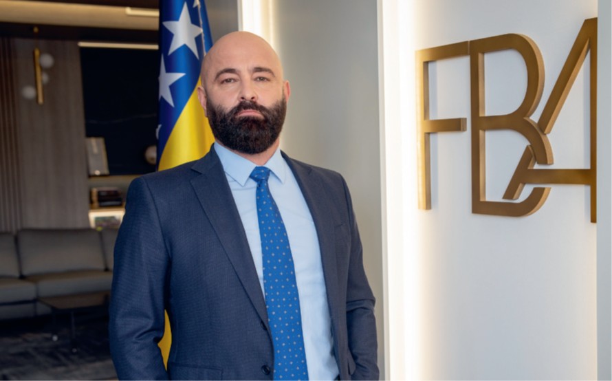 Tri decenije stabilnosti bankarskog sistema: Od postratne obnove do digitalne budućnosti