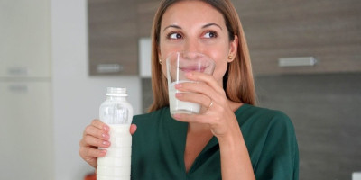 Dodajte ovaj začin u kefir i poboljšajte varenje: Pomaže protiv nadutosti i ubrzava metabolizam