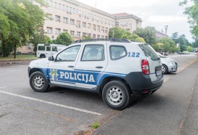 Policija pronašla 286 tableta i opojne supstance: Dve osobe lišene slobode u Crnoj Gori