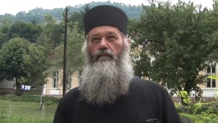 PRIČAO S VERNICIMA, PA OSETIO SLABOST I UMRO: Velika tuga u SPC! Upokojio se voljeni iguman manastira Rača