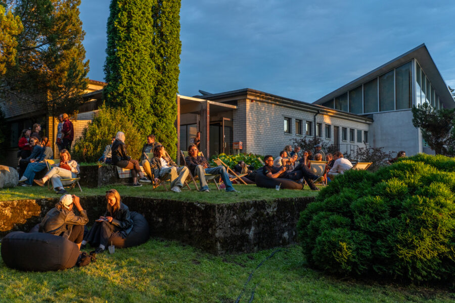 A salon in the wilderness: Kikumu 2026 – in pictures