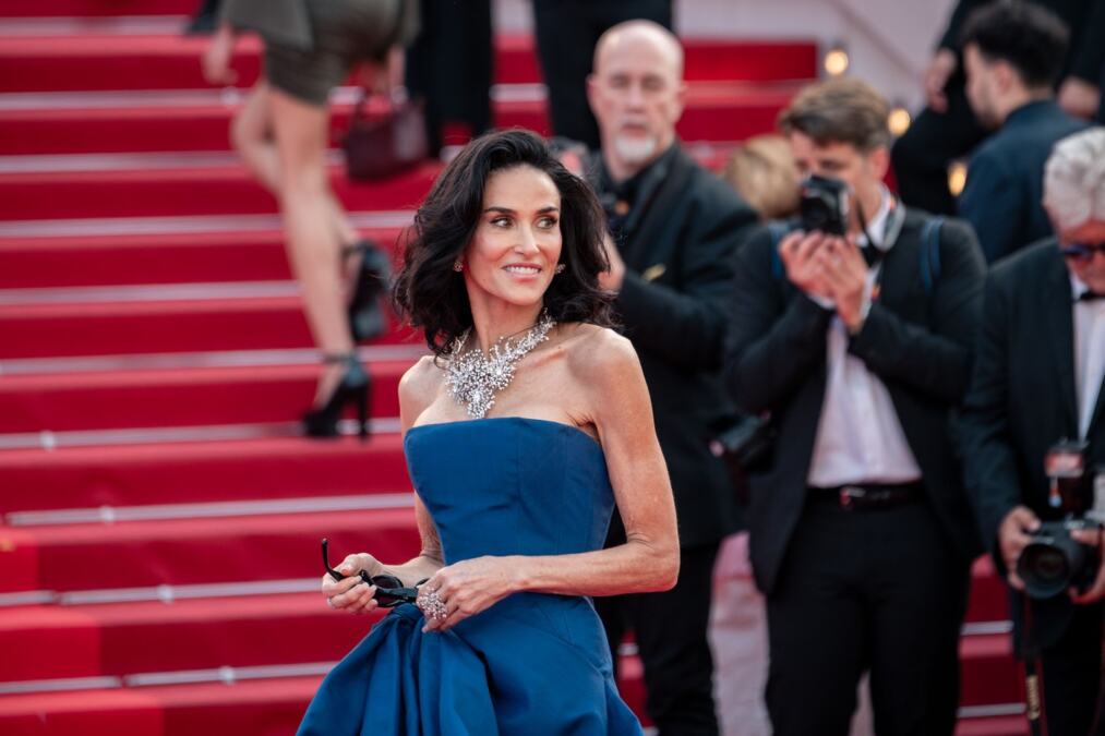 Penelope Kruz u Kanu pokazala noge, Demi Mur se ošišala pred kraj festivala, a ona je zaustavila vreme: Evo šta se sve izdešavalo na crvenom tepihu