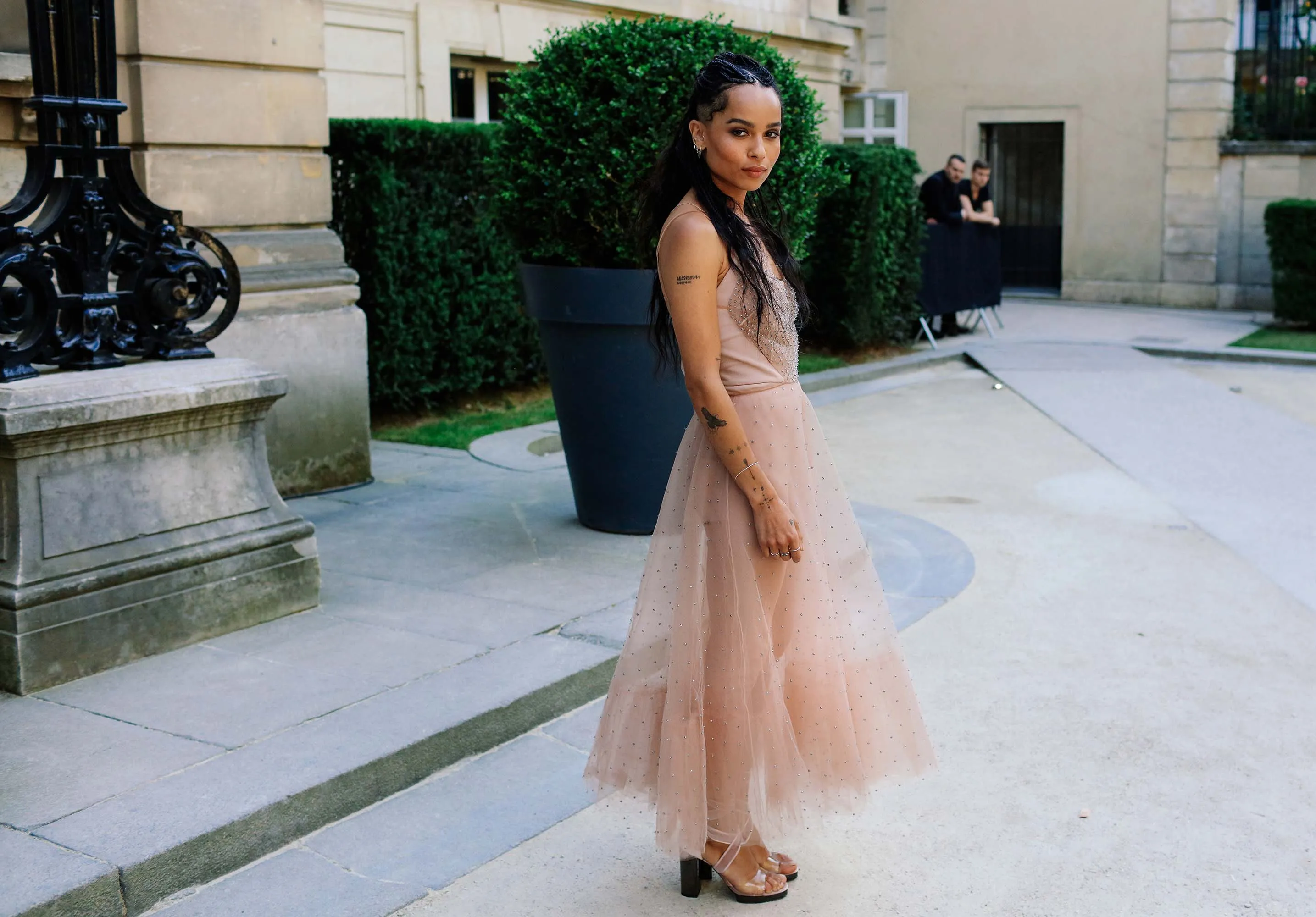 Street Style Flashback—What People Were Wearing at the Fall 2016 Couture Shows
