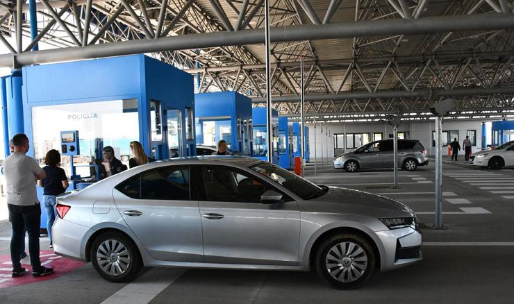 EK: Radimo s državama članicama na rješavanju problema na granicama