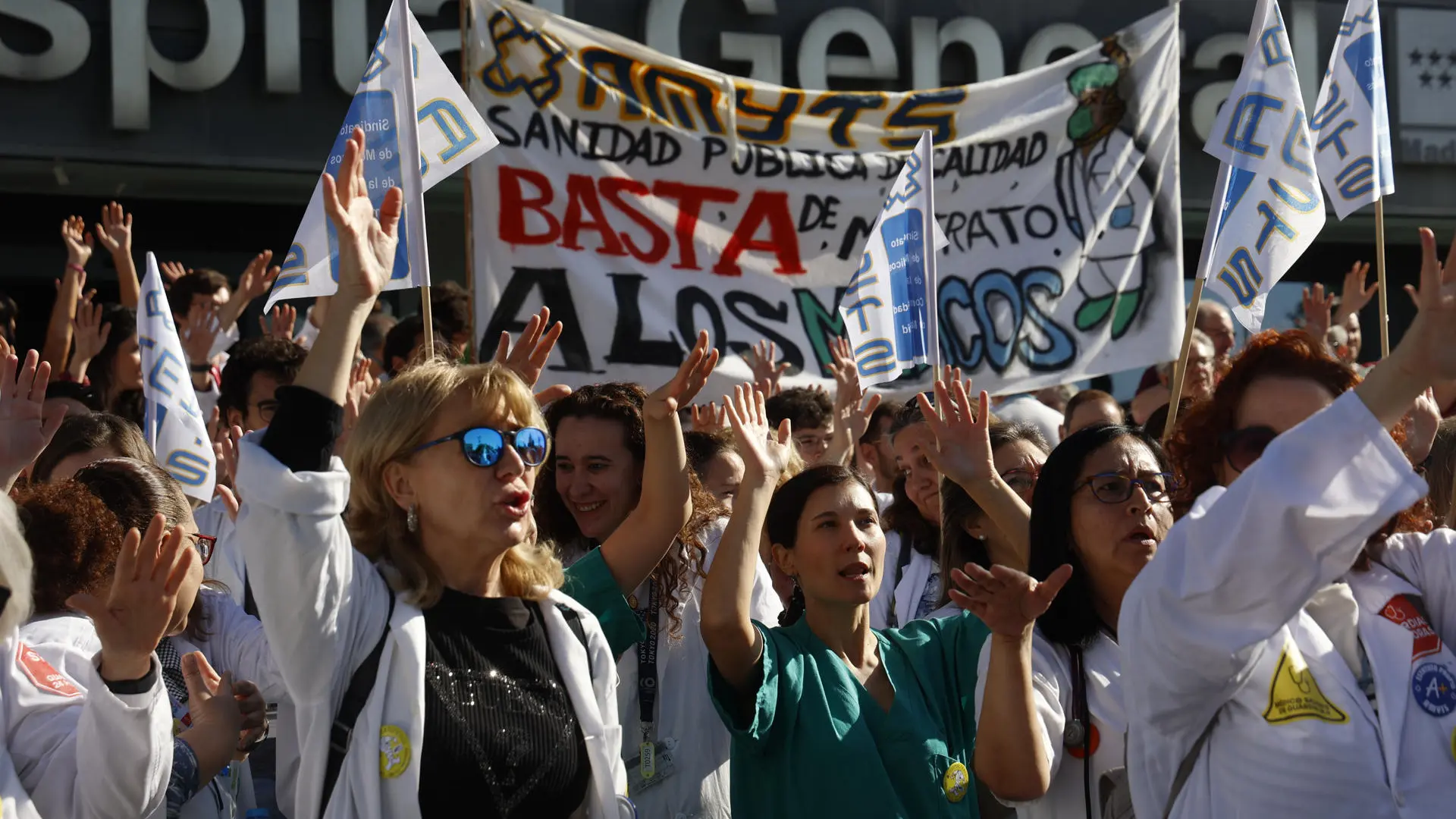 Los médicos paran de nuevo esta semana en su cuarta huelga del año por la falta de avances con Sanidad 