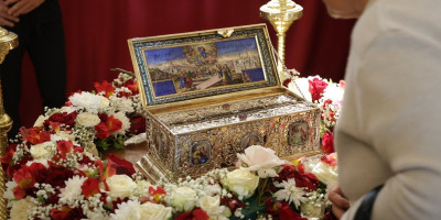 Srbija ovo ne pamti! Evo koliko vernika se poklonilo Pojasu Presvete Bogorodice u Beogradu