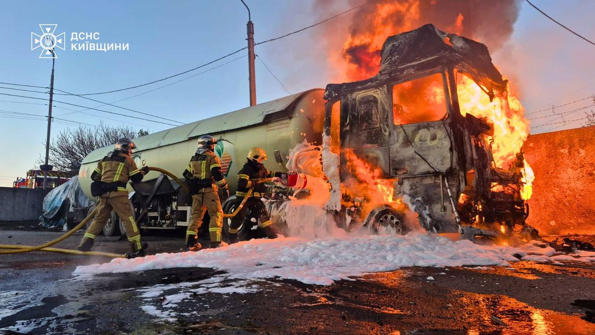 Russian strikes kill 5 in Ukraine right before brief ceasefire takes hold