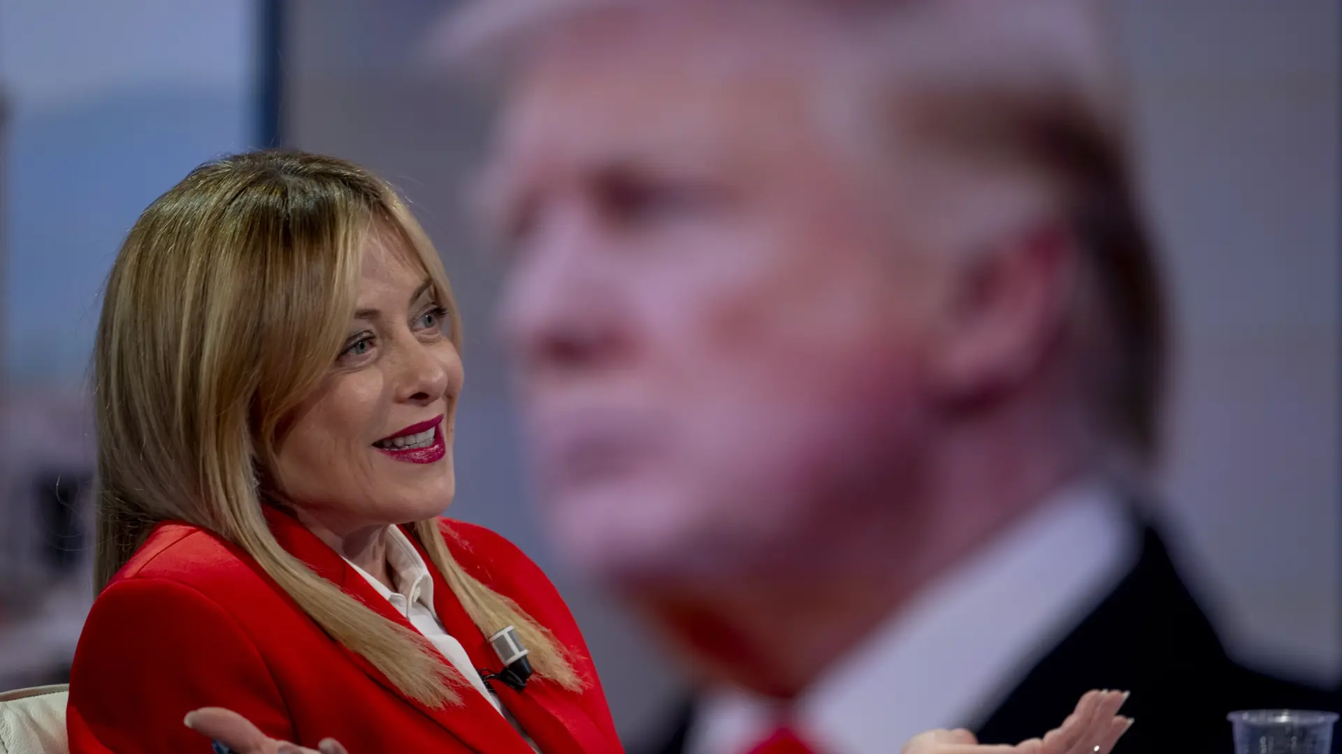  Meloni tampoco soporta las ocurrencias de Trump 