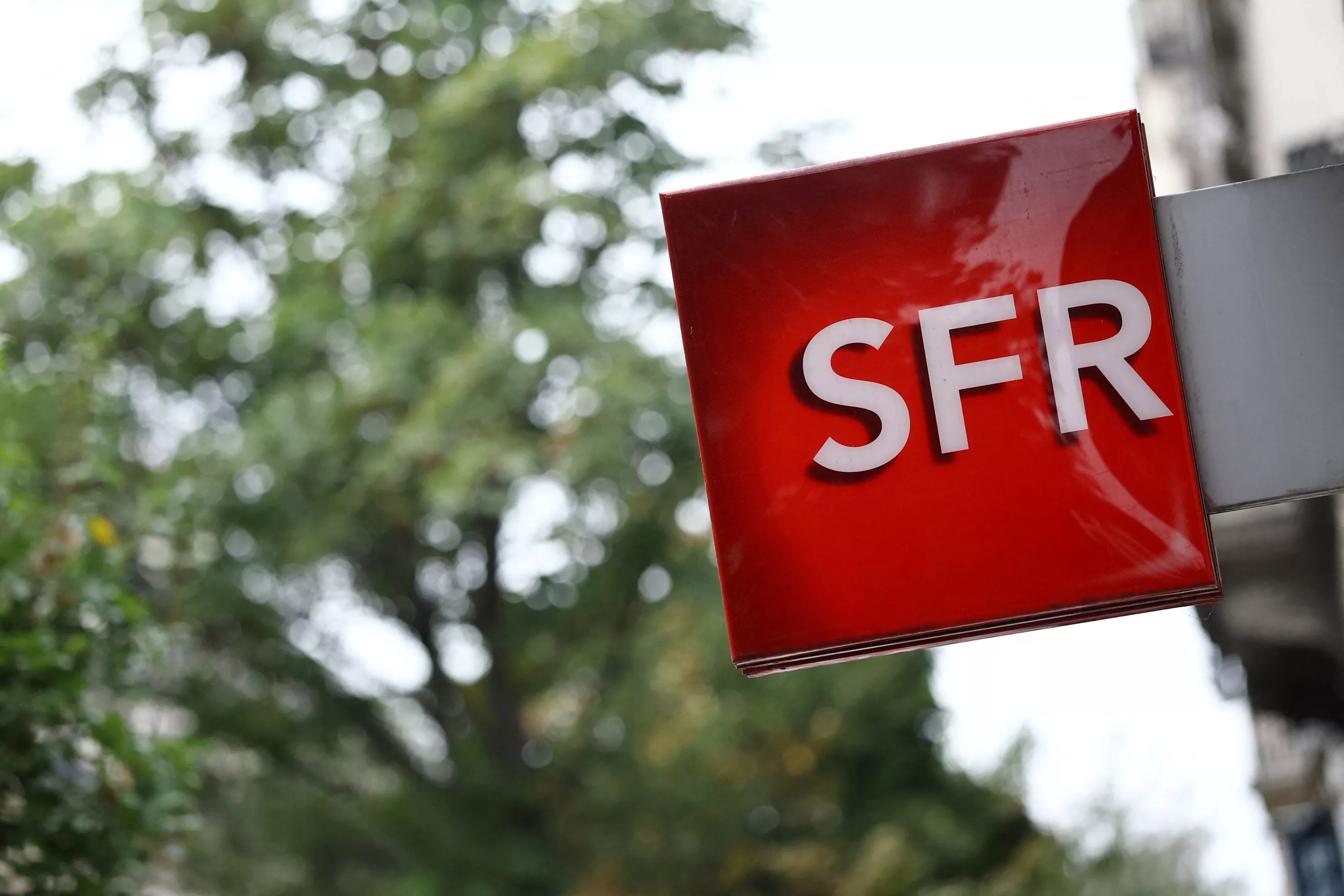 Rachat de SFR : faut-il craindre une flambée des prix pour les forfaits télécoms ?