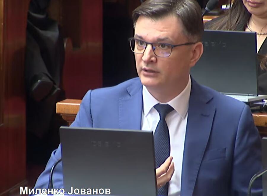 "ISKRENO SE RADOVALI TOME DA SRBIJA NE DOBIJE MILIJARDU I PO EVRA!" Jovanov na sednici Skupštine: To će građani rešiti olovkom na izborima