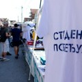 „Studenti su probudili Srbiju“, moglo se čuti večeras ispred zgrade Banovine u Novom Sadu