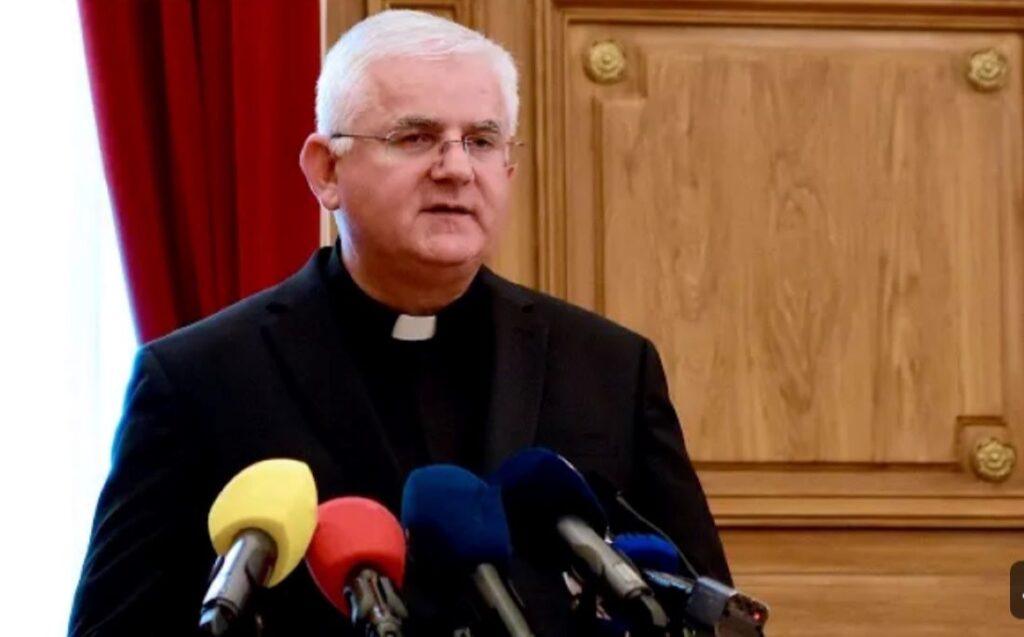 Otvoreno pismo koje trese Crkvu u Hrvata: „Pastir koji jasno ne osudi ubojstvo nedužnih, sudjeluje u lancu odgovornosti”