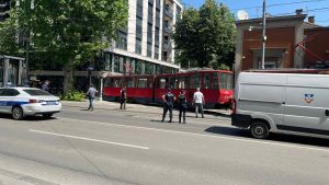 Klinički centar o tramvajskoj nesreći: Pregledan 21 pacijent, jedan zadržan na ortopediji