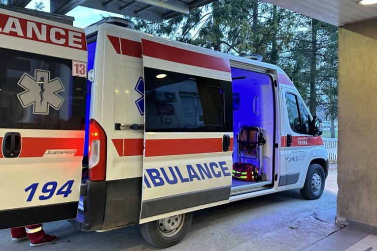 TRAGEDIJA U ZRENJANINU! Preminuo radnik u fabrici!