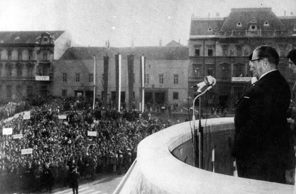 Tito preminuo pre 46 godina: Jedino je zbog njega menjan izgled Gradske kuće u Zrenjaninu