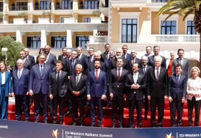 "Pred nama su brojni izazovi, ali i velika prilika da region učinimo stabilnijim" Oglasio se predsednik Vučić sa Samita u Tivtu