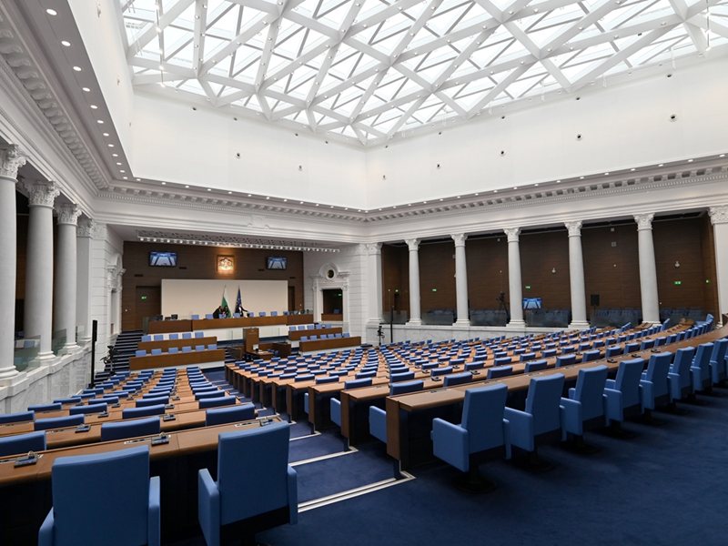 Блицконтрол и редовен парламентарен контрол в дневния ред на депутатите