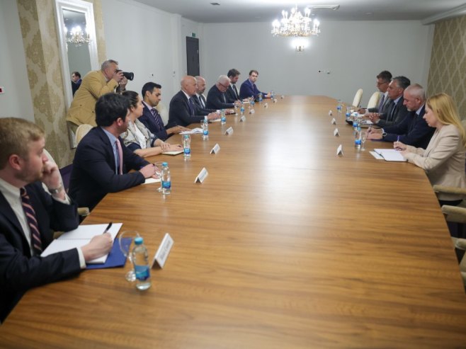 Srpska snažno posvećena dijalogu domaćih lidera - Karan predočio delegaciji Kongresa SAD  
