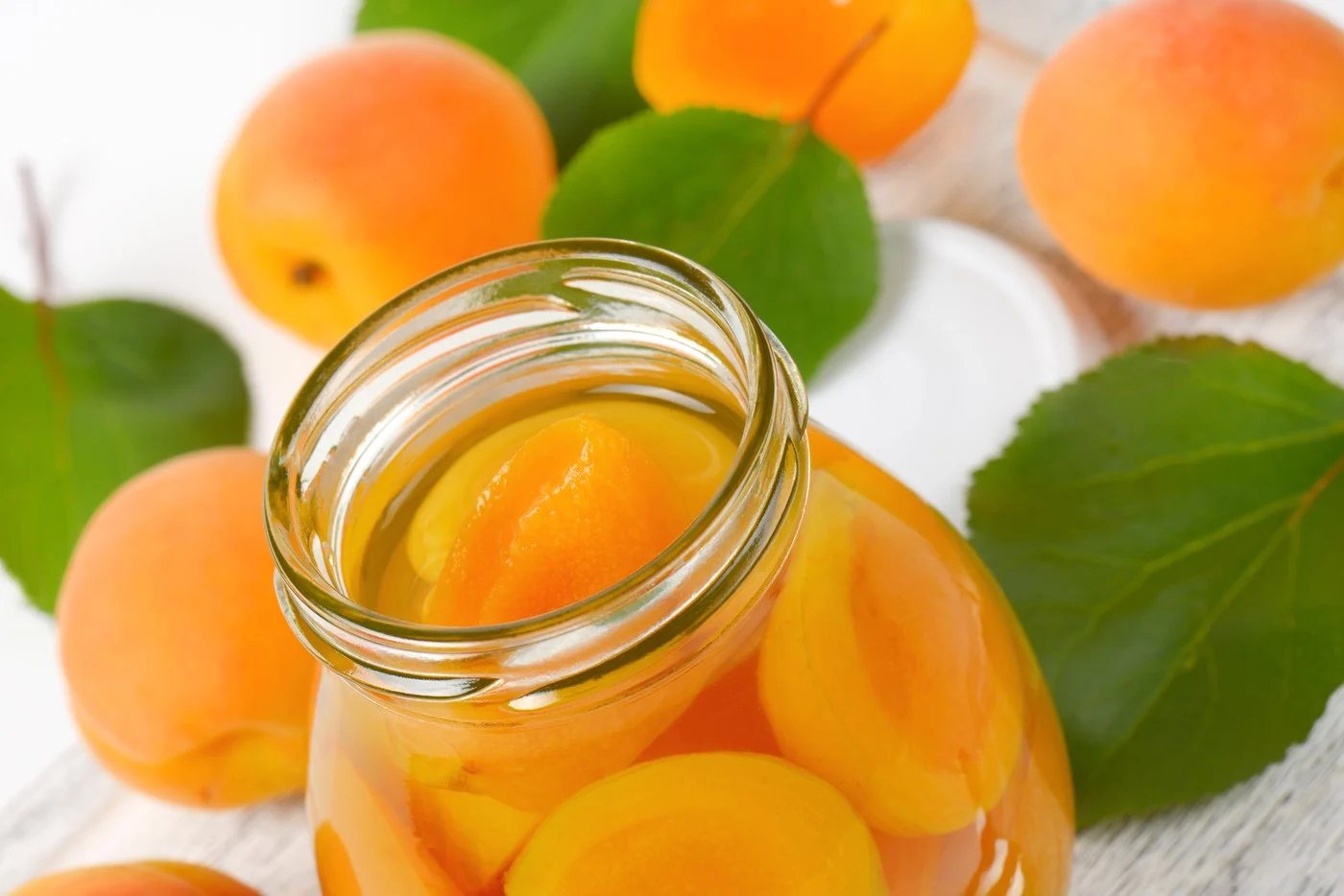 Kompot od kajsija, recept za starinski recept koji uspeva svaki put