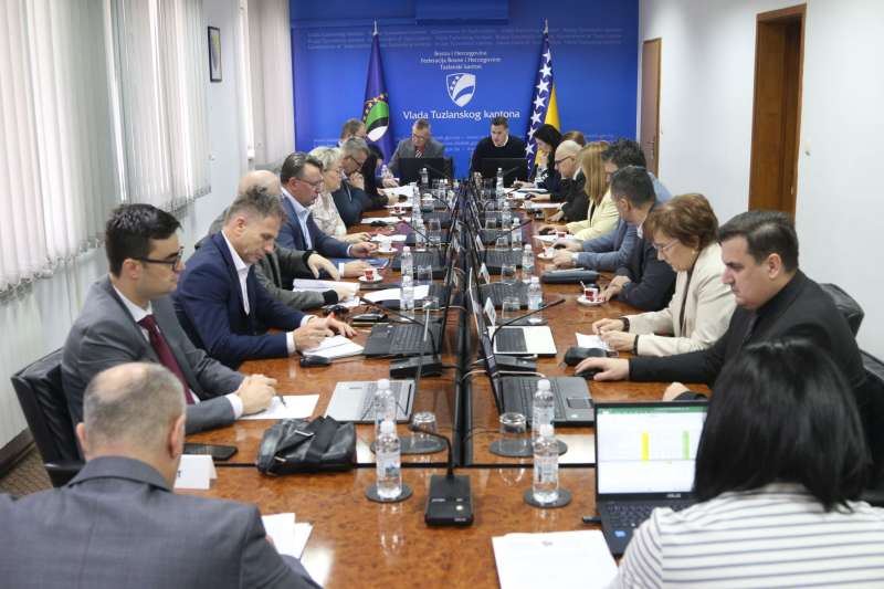 Vlada TK dopunila raniju odluku o utvrđivanju tarife svih vrsta voznih karata