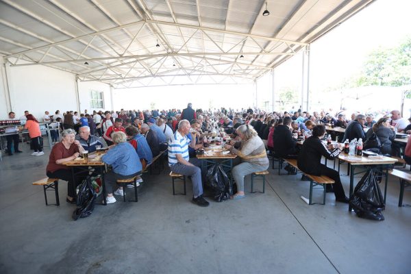 Virovitica priprema proslavu Praznika rada: Biciklijada, besplatan grah, debrecinke, piće i napuhanci za djecu