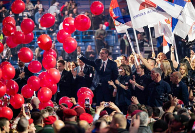 "27. JUNA ORGANIZUJEMO SUSRET LJUDI KOJI VOLE NAŠU OTADŽBINU" Predsednik Vučić pozvao građane na veliki skup u centru Beograda