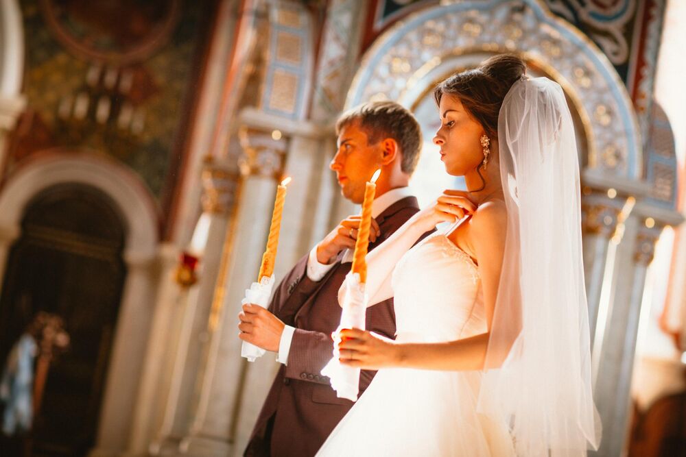 SAZNALA DA JE VERENIK VARA DAN PRE SVADBE: Prvo se PREKRSTILA, pa mu se ovako OSVETILA! Ljudi zanemeli, a ona mu..