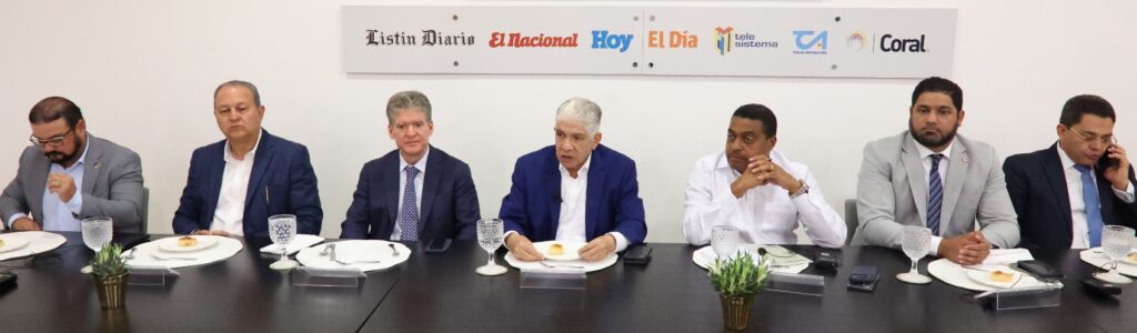 Obras Públicas interviene en provincias en alerta por lluvias