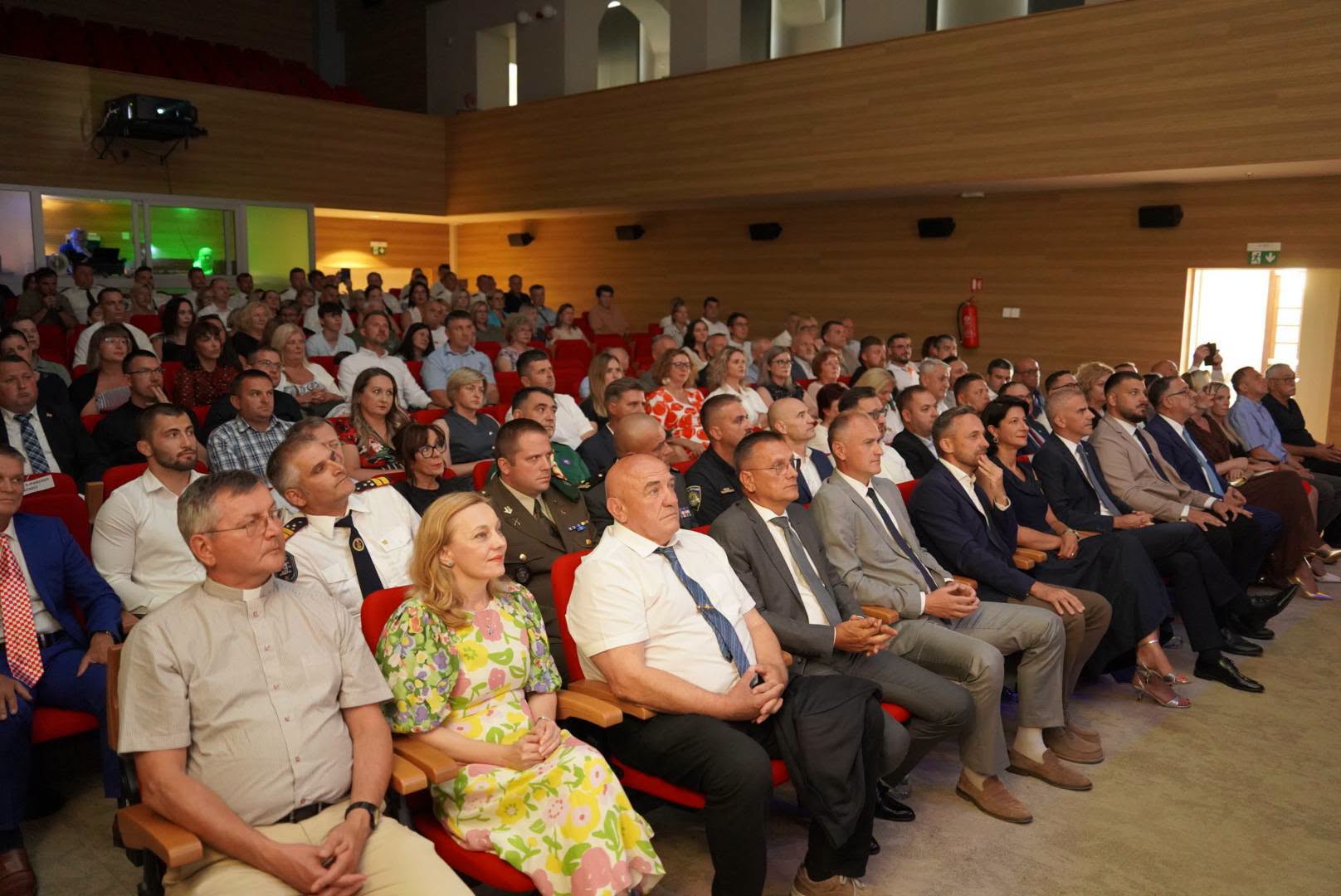 Svečana sjednica povodom Dana grada Petrinje: Obnova napreduje, a najbolje vrijeme tek dolazi