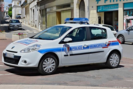 Horor u Francuskoj: Policija u kartonskim kutijama pronašla ostatke pet beba