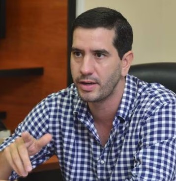Anti-Corruption Commission demands that Luque and Manzano be included in the Progen investigation