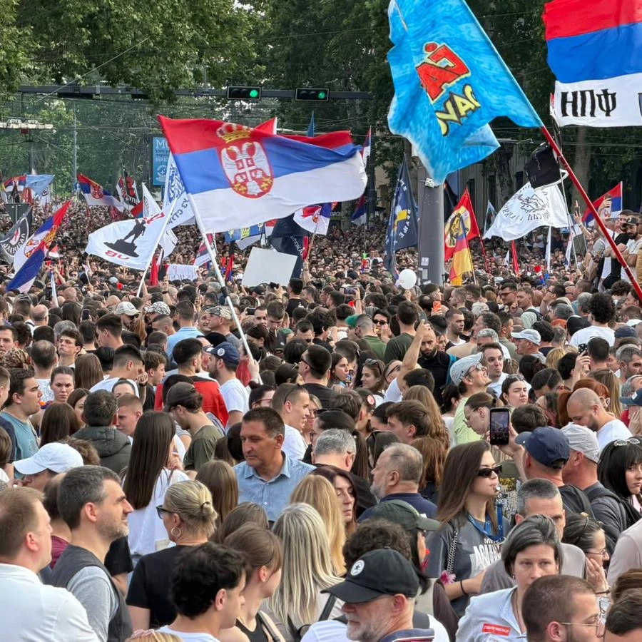 Politikolog Nikola Parun o „dva Vidovdana“: Skupovi vlasti i studenata imaju predizborni karakter (VIDEO)