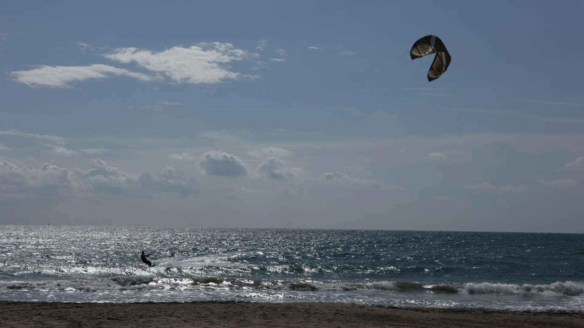  Muere una mujer de 74 años ahogada en la playa del Estany-Mas Mel de Calafell 