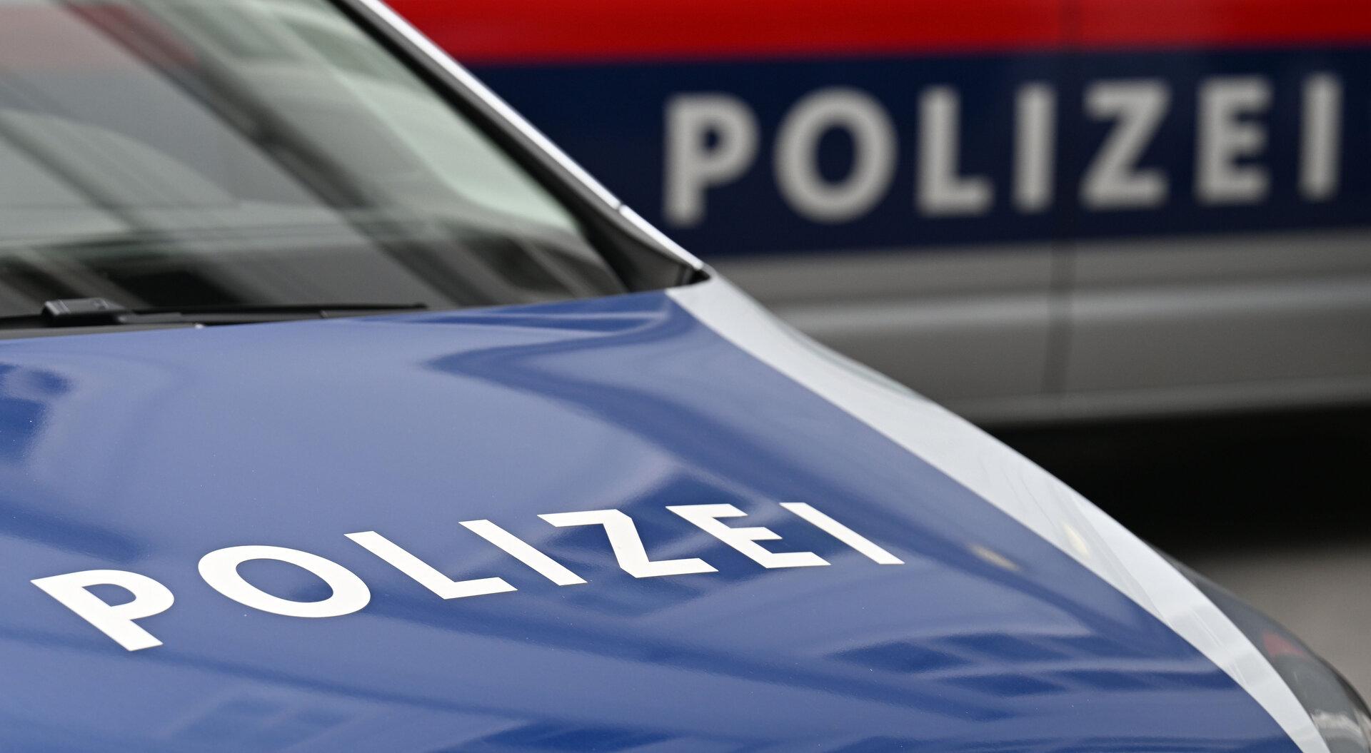 Flucht vor Polizei: Jugendliche stürzen mit gestohlenem Bike
