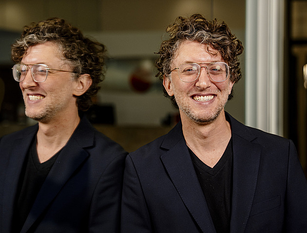 Putin měnil zákony roky, Trump dělá vše ilegálně a rychleji, líčí režisér filmu Pan Nikdo