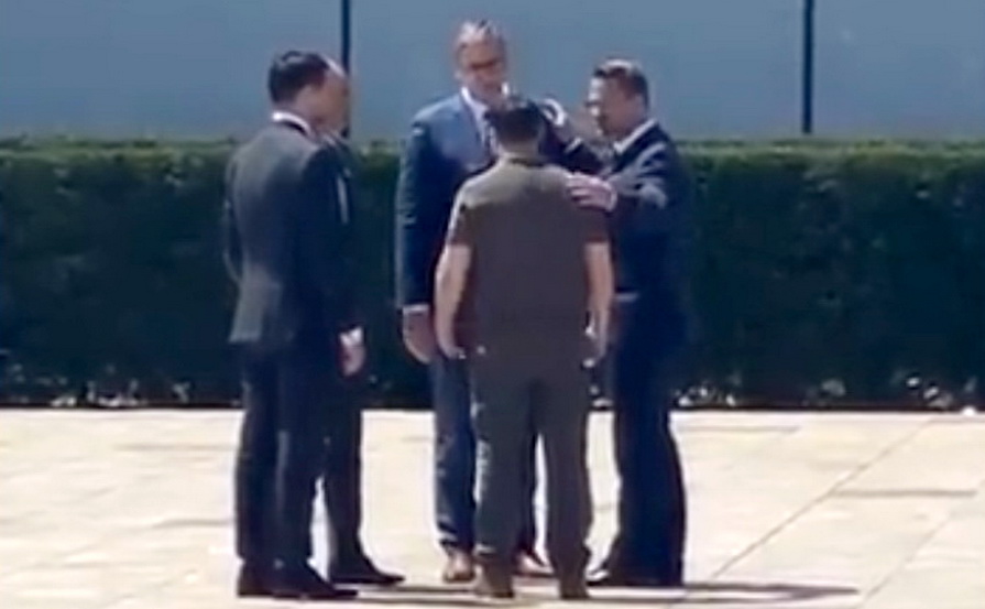 “Šta smo izgubili Zelenskijevim dolaskom? Ništa!” — Vučić