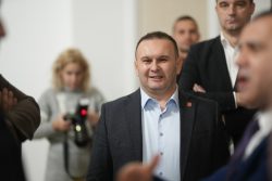 MUP o stanju u Istočnom Sarajevu: Ne možemo ovo da završimo sami