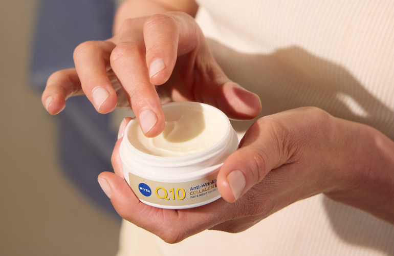 Inovacija za suvu i opuštenu kožu NIVEA Q10 novi puter za lice i serum 3u1