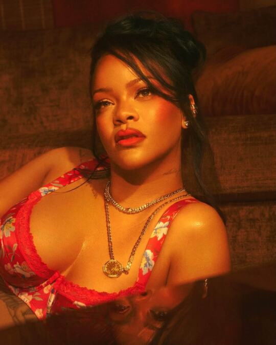 Rijana pokazala telo nakon 3 porođaja i svi su u šoku: Osoba sa slika ne liči na osobu iz stvarnog života