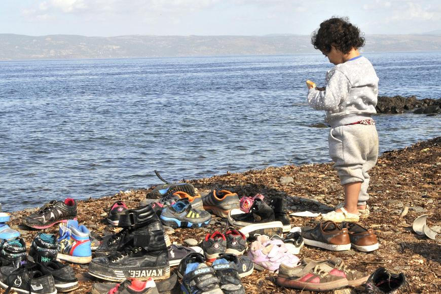 Pevnost Evropa utahuje šrouby. Co stojí za poklesem nelegální migrace