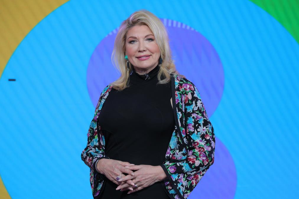 SUZANA MANČIĆ NEĆE NASLEDITI NIŠTA OD MUŽA MILIONERA Voditeljka morala da potpiše predbračni ugovor: Njegove ćerke me nisu prihvatile...
