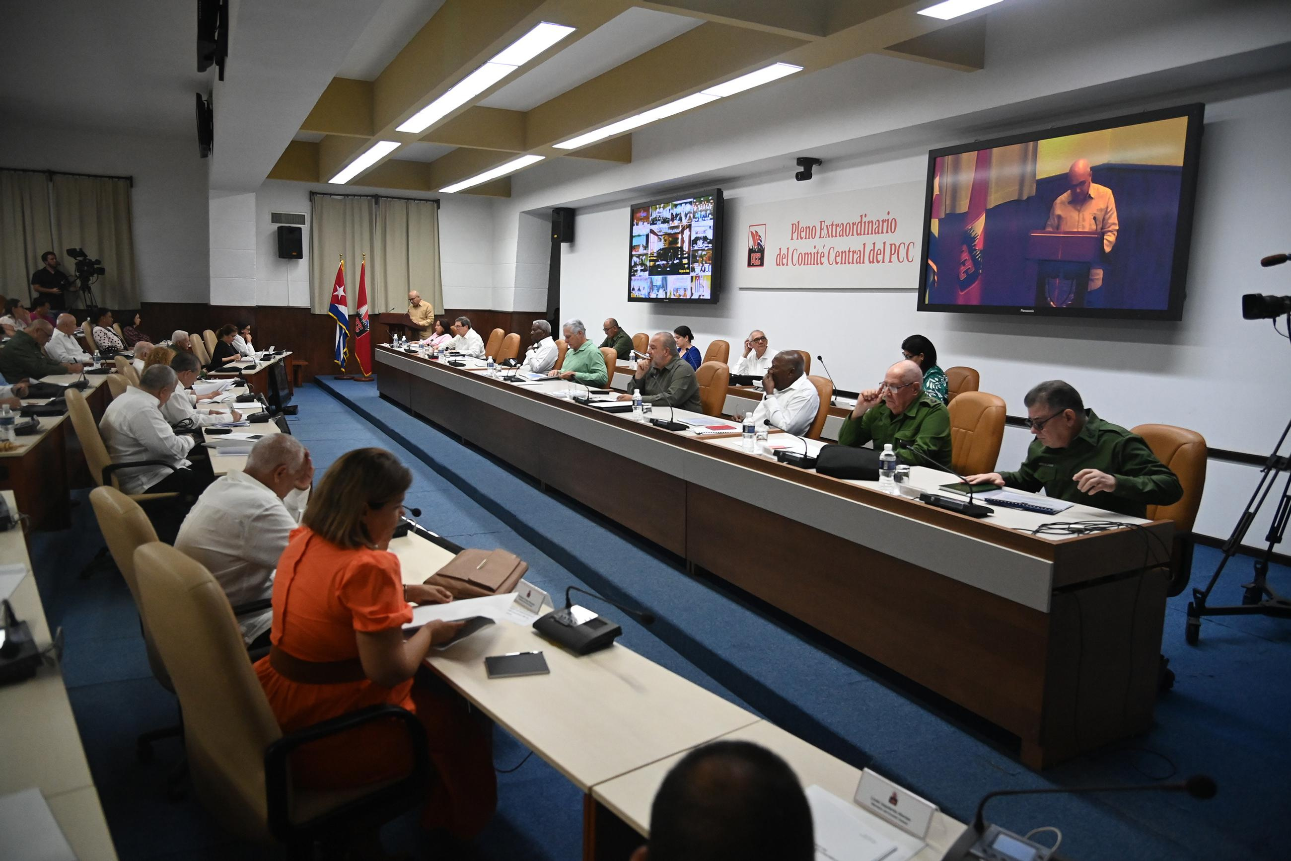 La futura República democrática cubana deberá garantizar el derecho de los ciudadanos a organizarse políticamente, expresar ideas y participar en la vida pública.