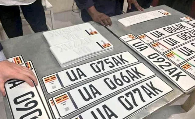 Delayed digital number plates choke vehicle acquisition, threaten jobs and business growth