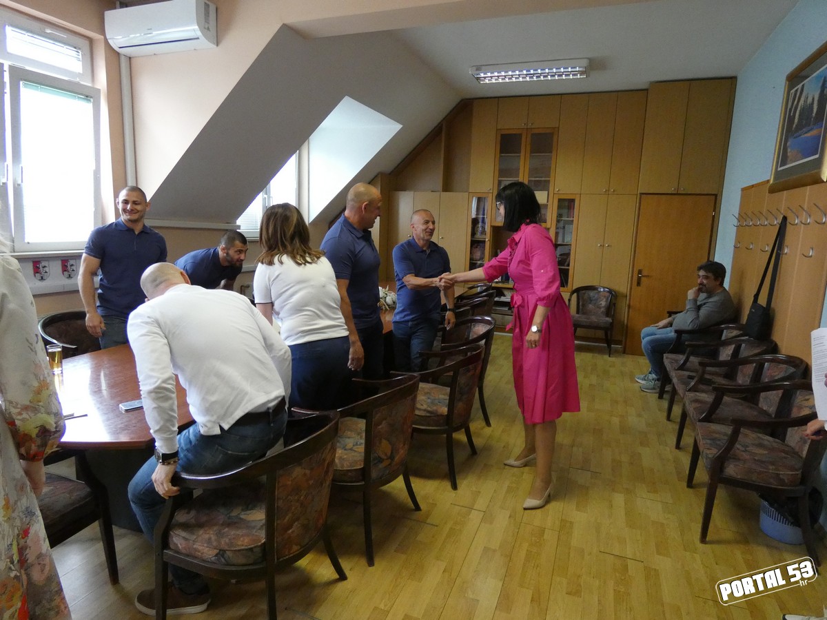 Održan prijam za petrinjske hrvače nakon Europskog prvenstva