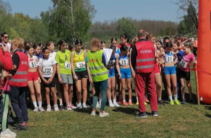 Brzi kao vetar: Atletičari Ognjen Popov i Pavle Borovčanin šampioni Vojvodine