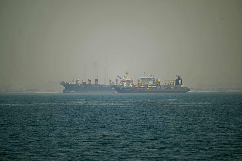 US naval plan and missile reports raise tensions in Hormuz