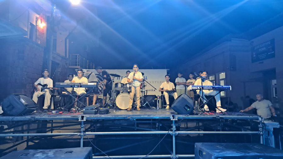 Biseri romske muzike – mladi talenti oduševili publiku