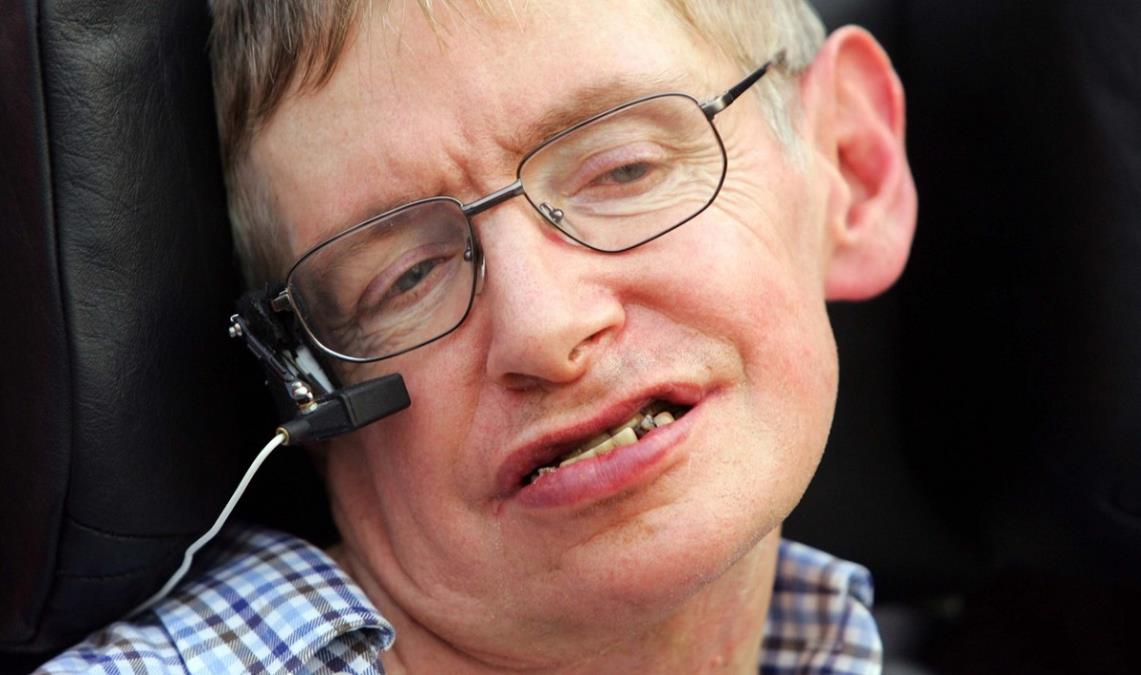 Ostavio je 4 zastrašujuća proročanstva i pred smrt otkrio jezivu istinu o veštačkoj inteligenciji: "Čovečanstvo očekuju katastrofalne posledice"