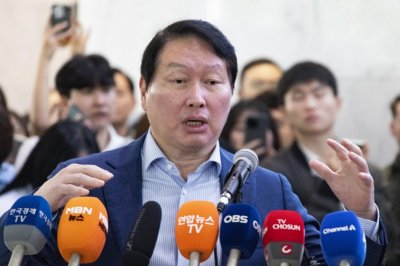South Korea's SK hynix drops degree requirements for new hires