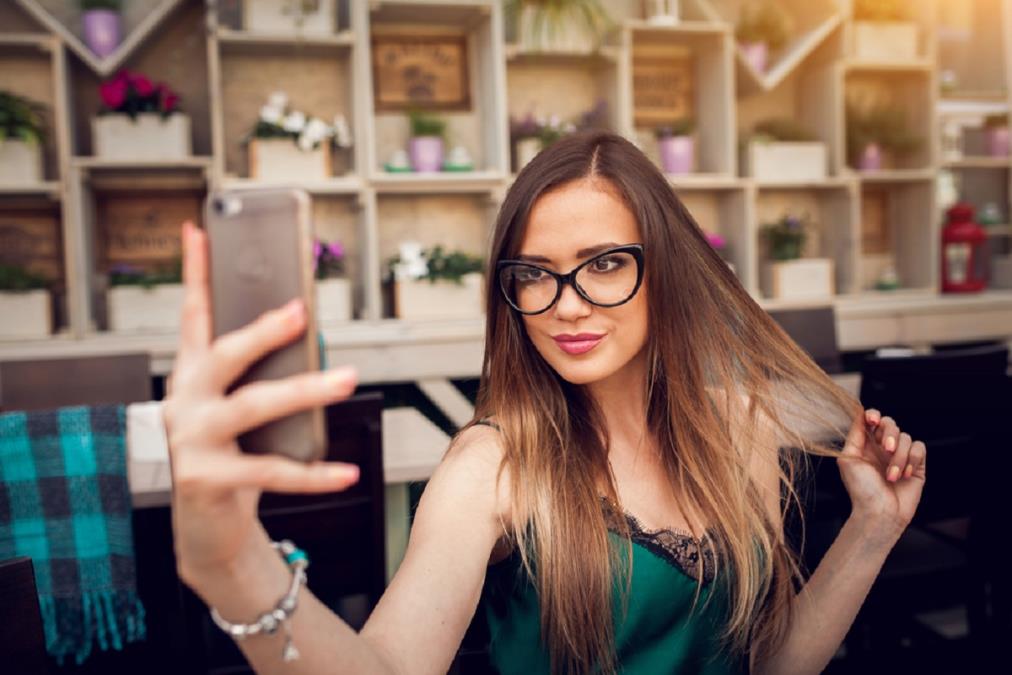 Zbog ovih 7 saveta influensera ćete uvek ispasti lepo na slici: Kada fotografija ne pokazuje isto što i ogledalo u pitanju je greška koja se lako ispravlja